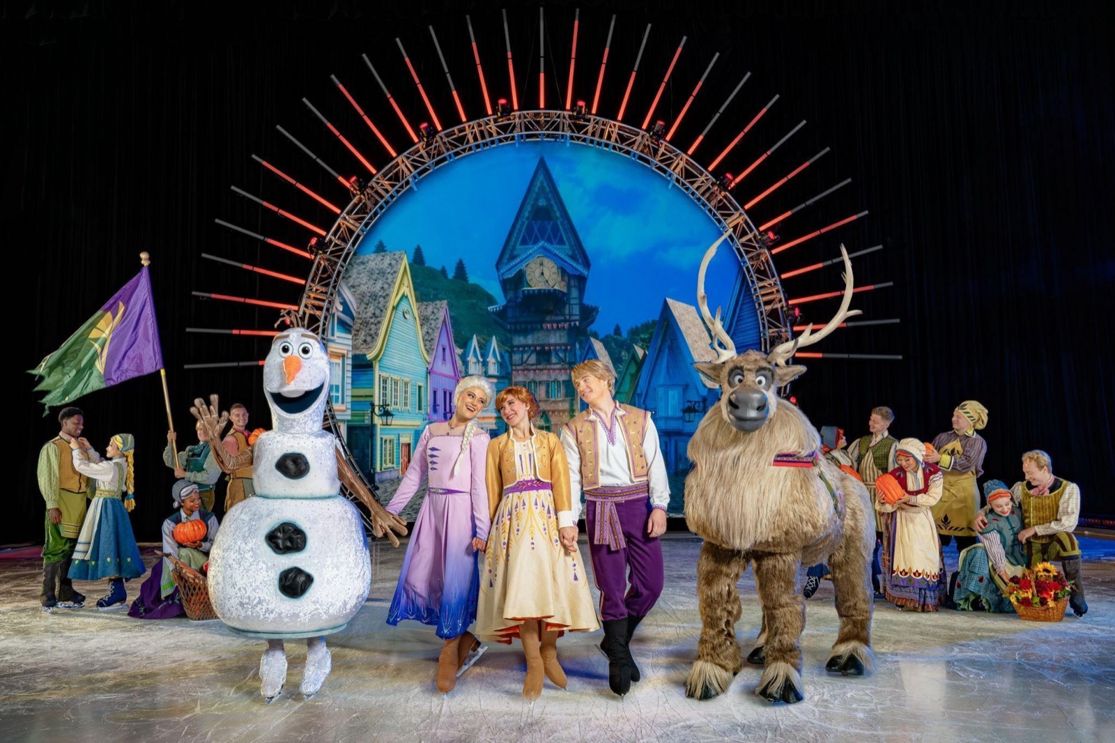 Disney On Ice presents Let's Dance!