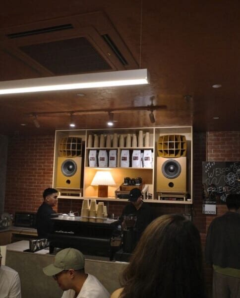 Cafe Dalisay
