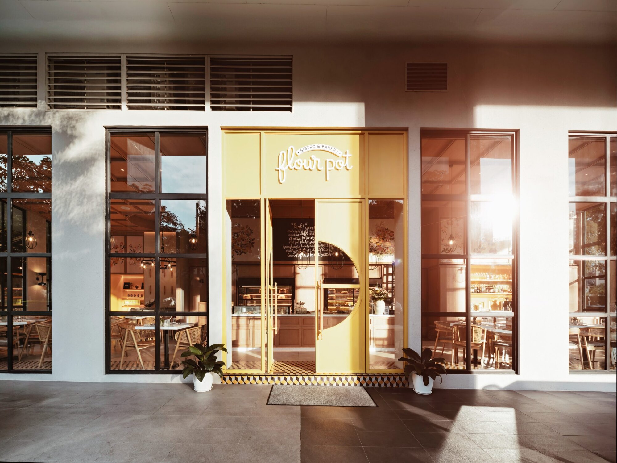 Flour Pot Bistro & Bakery