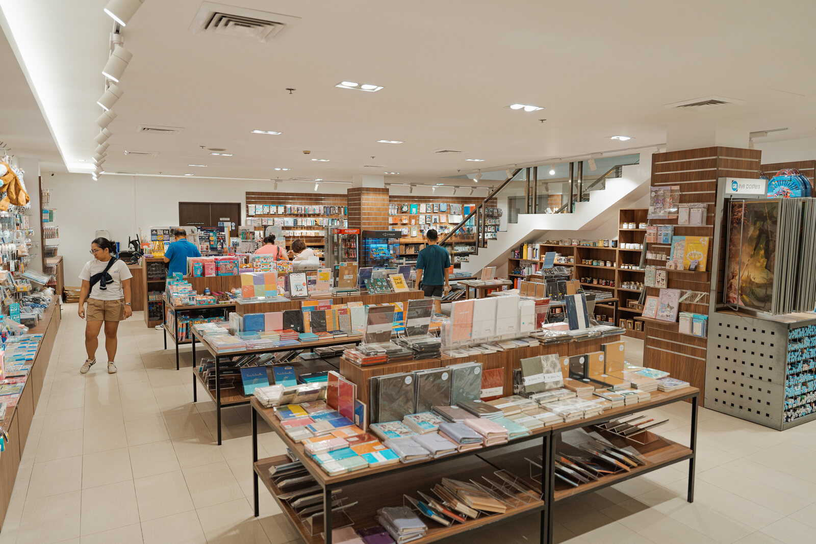 Fully Booked BGC
