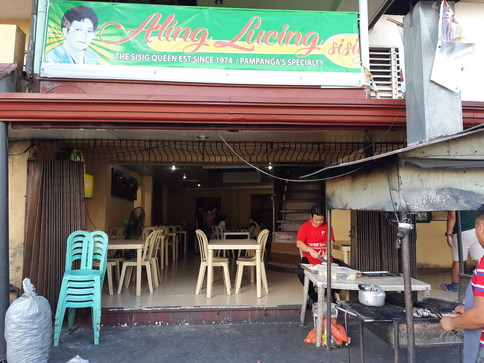 Aling Lucing