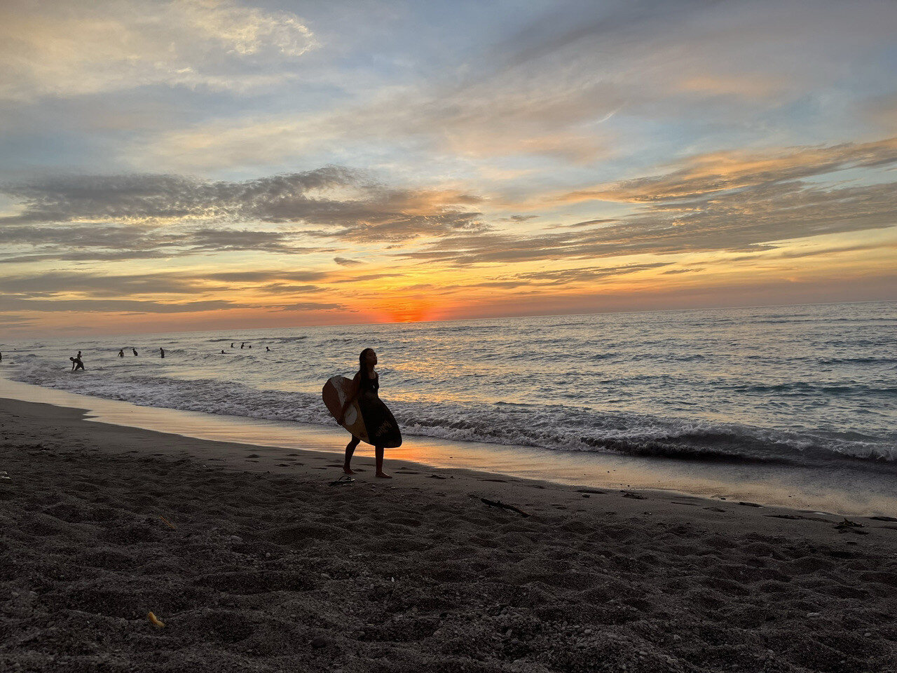 Liwliwa at sunset